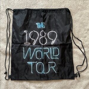 Taylor Swift 1989 Tour Black Drawstring Bag